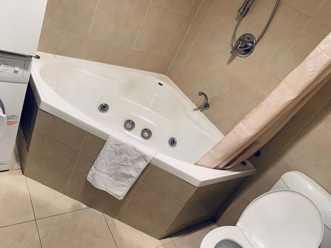 Swan Valley Oasis Resort - Accommodation Resorts 1
