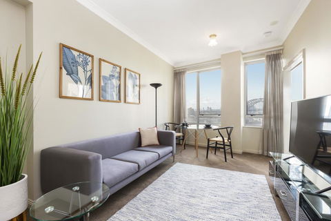 Sydney CBD 1 Bedroom Self-Contained Apartment With Spectacular Sydney Harbour View (1312 BRG) - Accommodation Resorts 0