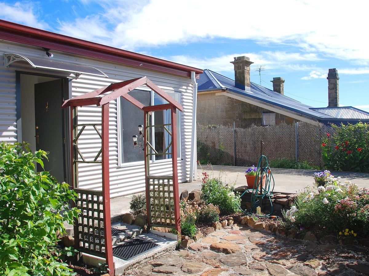 Andover TAS Accommodation Resorts