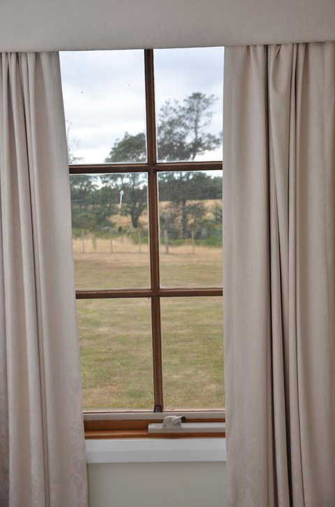 Buttons Cottage For Canyon & Rain Forest Walks With In House Dining - Accommodation Resorts 21