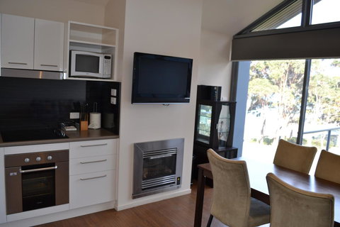 Lufra Hotel And Apartments - Accommodation Resorts 15