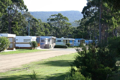 Captain Cook Holiday Park - Accommodation Resorts 27