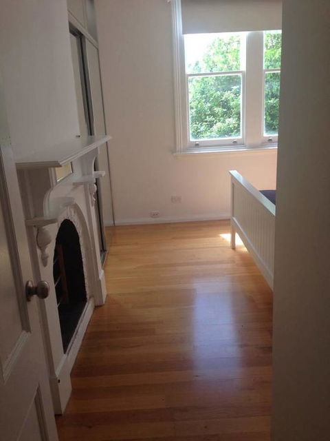 Hobart Colonial Apartment - Accommodation Resorts 11