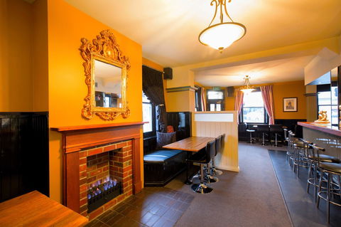 The Tasmanian Inn - Accommodation Resorts 36