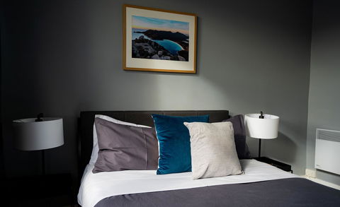 The Tasmanian Inn - Accommodation Resorts 6