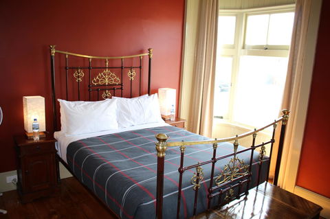 The Tasmanian Inn - Accommodation Resorts 21