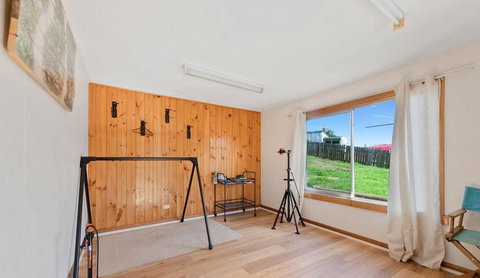 Return To Sender Lodge - Accommodation Resorts 9