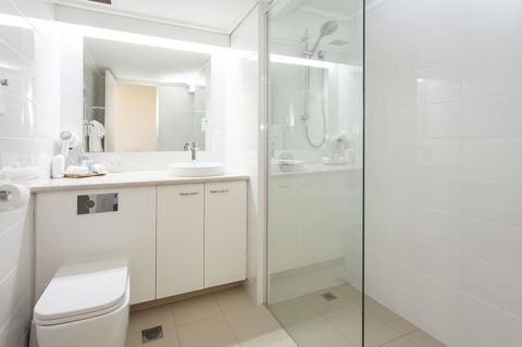 Black Buffalo - Accommodation Resorts 11