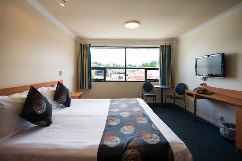 Black Buffalo - Accommodation Resorts 1