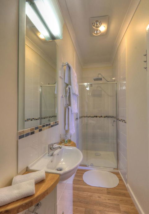 Ashdowns Of Dover - Accommodation Resorts 8