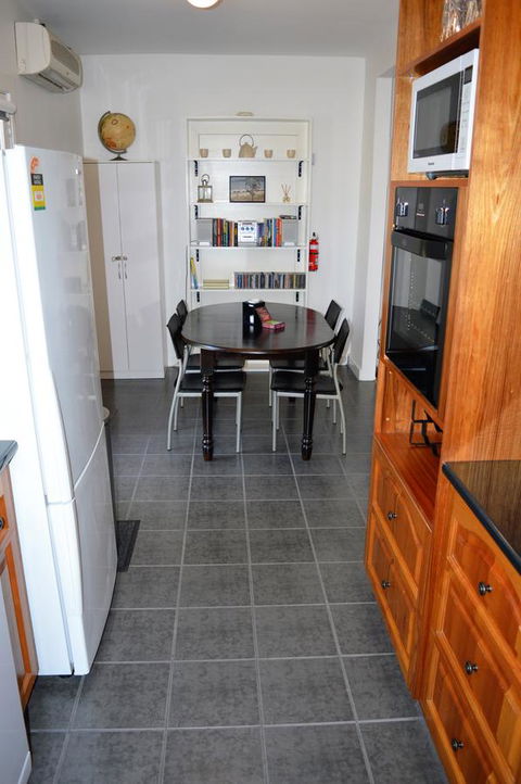 Lyttleton Cottage - Accommodation Resorts 17