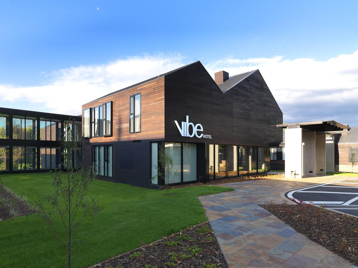  Accommodation Resorts