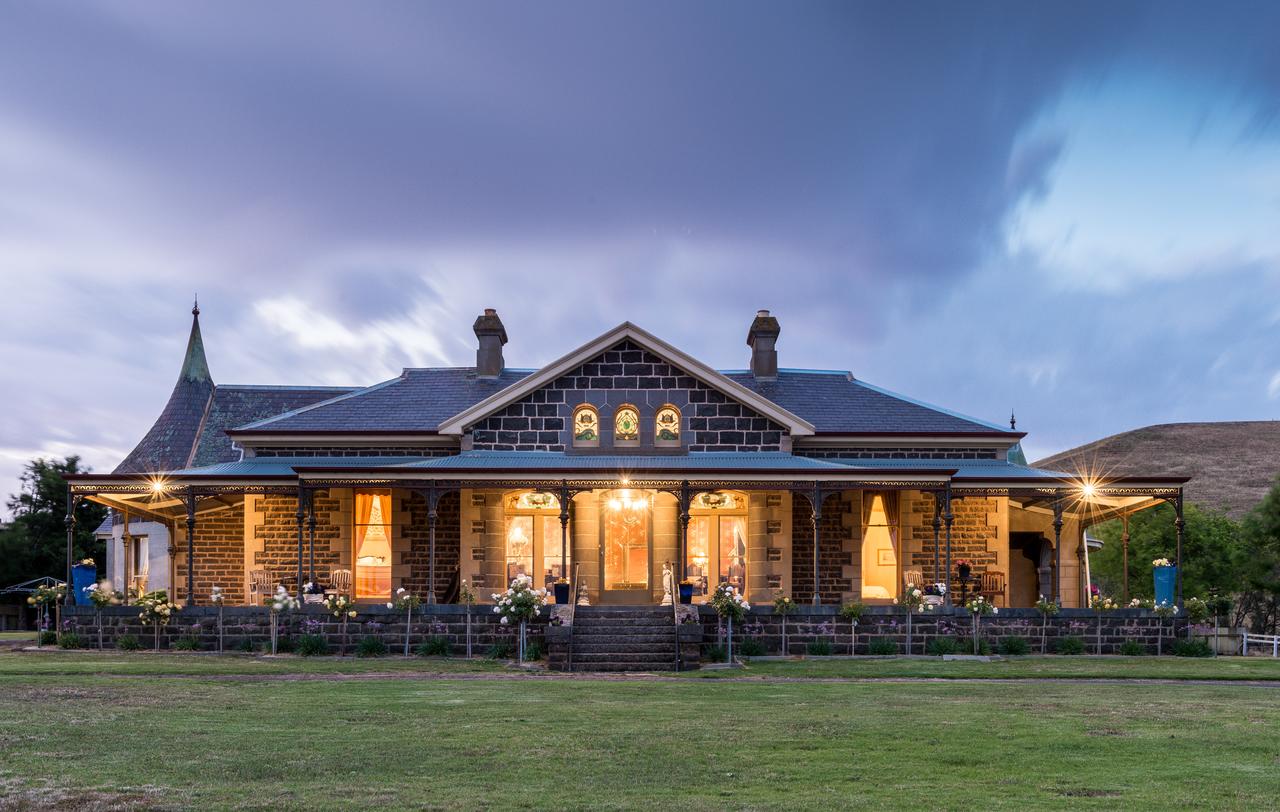 Pirron Yallock VIC Accommodation Resorts