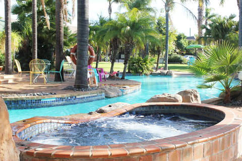 Swan Hill Resort - Accommodation Resorts 14