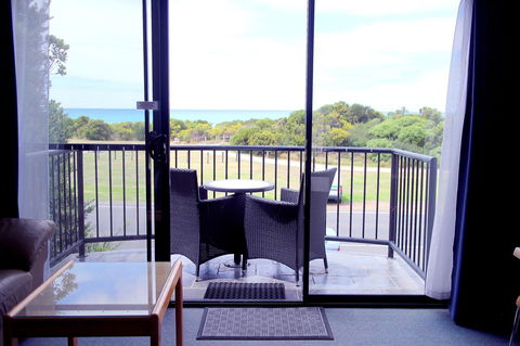 Apollo Bay Waterfront Motor Inn - Accommodation Resorts 27