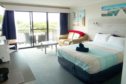 Apollo Bay Waterfront Motor Inn - Accommodation Resorts 2