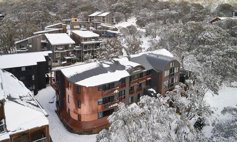 Astra Falls Creek - Accommodation Resorts 7