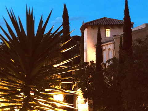 Villa Mallorca - Accommodation Resorts 2