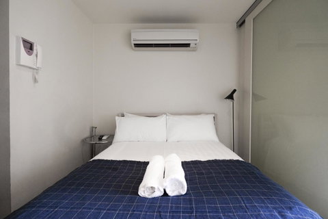 Mono Apartments On Franklin Street - Accommodation Resorts 2