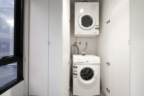 Mono Apartments On Franklin Street - Accommodation Resorts 9