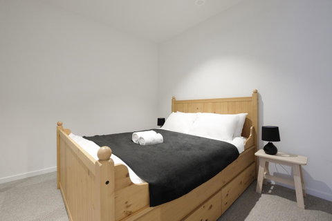 Mono Apartments On La Trobe Street - Accommodation Resorts 23