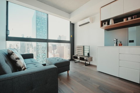 Mono Apartments On La Trobe Street - Accommodation Resorts 2