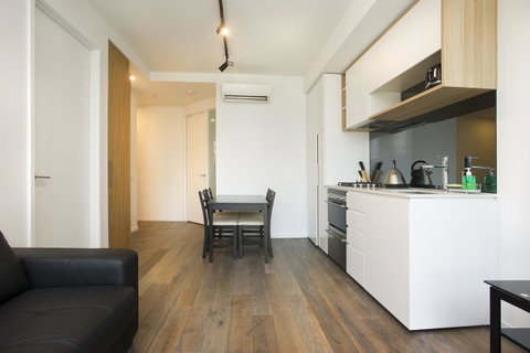 Mono Apartments On La Trobe Street - Accommodation Resorts 7