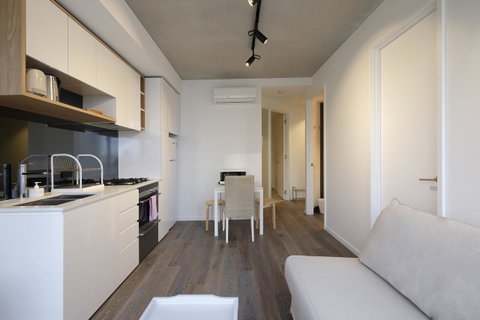 Mono Apartments On La Trobe Street - Accommodation Resorts 19
