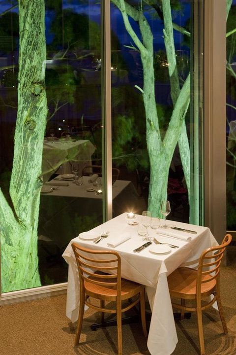 Chris\'s Beacon Point Restaurant & Villas - Accommodation Resorts 11