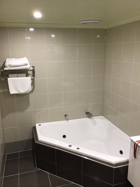 Best Western Melbourne Airport - Accommodation Resorts 2