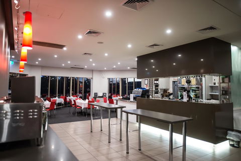 Best Western Melbourne Airport - Accommodation Resorts 39