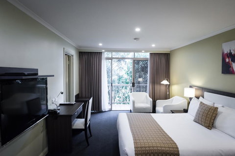 Best Western Melbourne Airport - Accommodation Resorts 5