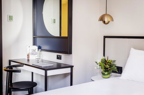Brady Hotels Jones Lane - Accommodation Resorts 10