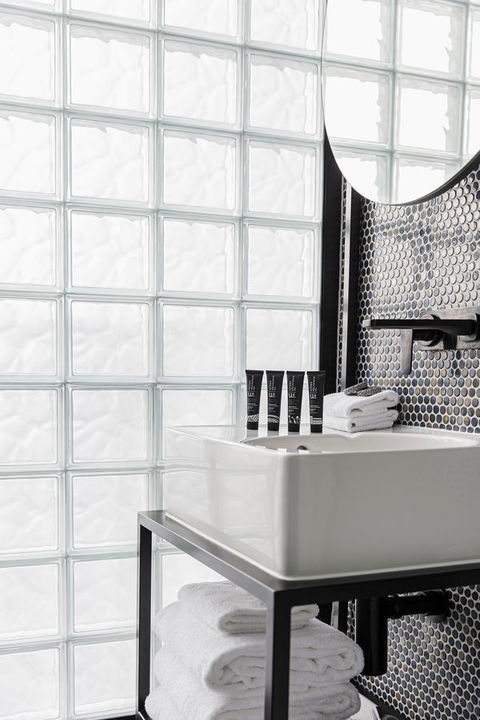Brady Hotels Jones Lane - Accommodation Resorts 12