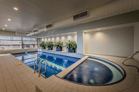 PARKROYAL Melbourne Airport - Accommodation Resorts 1