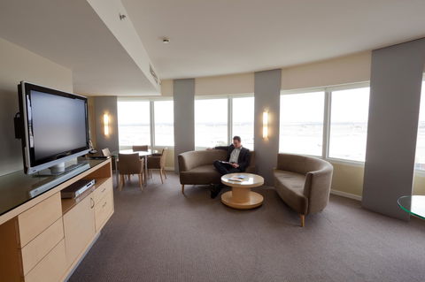 PARKROYAL Melbourne Airport - Accommodation Resorts 27