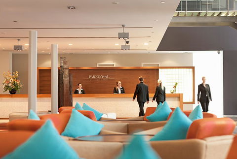 PARKROYAL Melbourne Airport - Accommodation Resorts 8