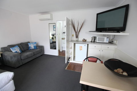 Mornington Motel - Accommodation Resorts 21