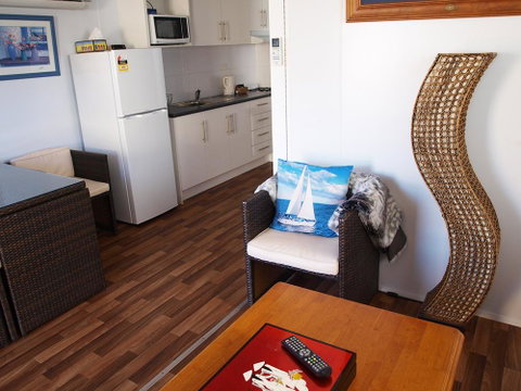 Mornington Motel - Accommodation Resorts 25