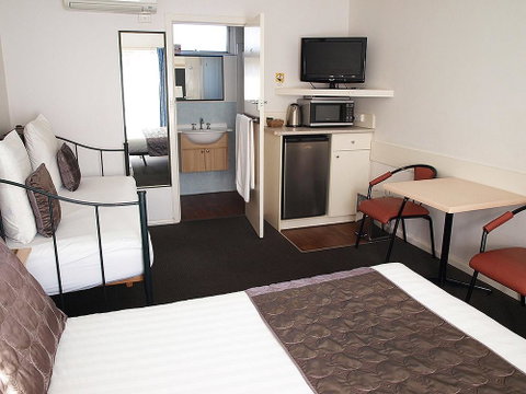 Mornington Motel - Accommodation Resorts 37