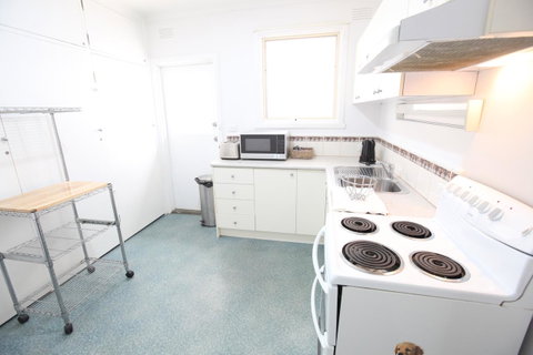 Mornington Motel - Accommodation Resorts 10