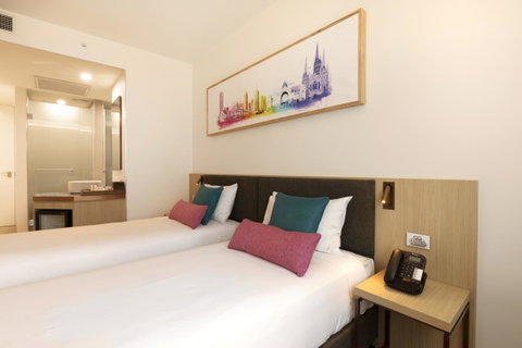 Ibis Melbourne Central - Accommodation Resorts 10