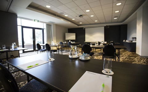Holiday Inn Melbourne Airport, An IHG Hotel - Accommodation Resorts 23