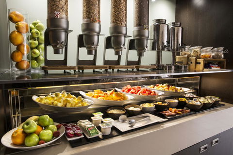 Holiday Inn Melbourne Airport, An IHG Hotel - Accommodation Resorts 21