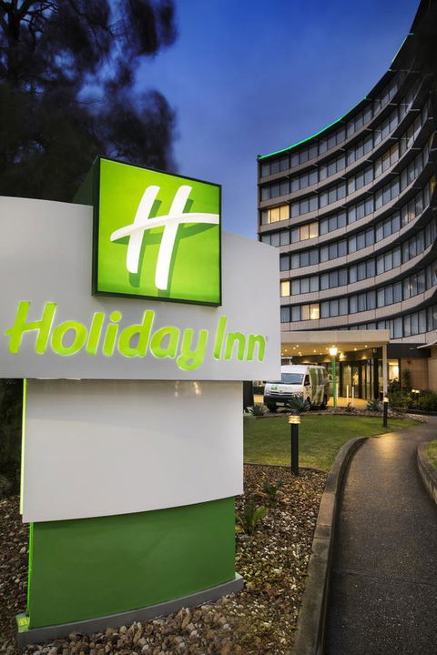 Holiday Inn Melbourne Airport, An IHG Hotel - Accommodation Resorts 13