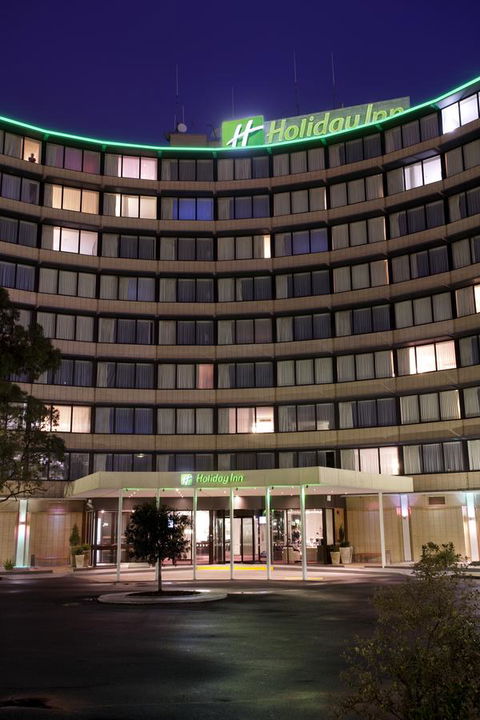 Holiday Inn Melbourne Airport, An IHG Hotel - Accommodation Resorts 12