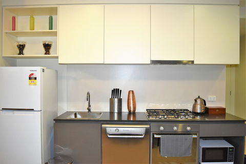 Melbourne SkyHigh Apartments - Accommodation Resorts 31
