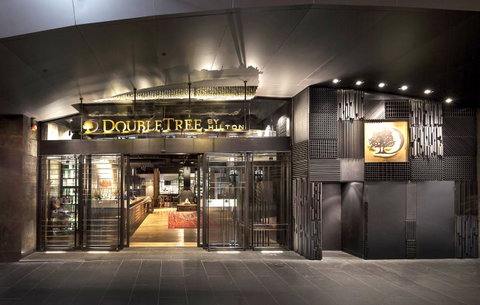 DoubleTree By Hilton Melbourne - Accommodation Resorts 24