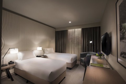 DoubleTree By Hilton Melbourne - Accommodation Resorts 36