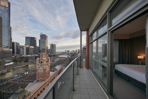 DoubleTree By Hilton Melbourne - Accommodation Resorts 23